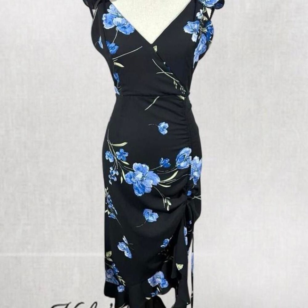 Classic Gothic Floral Maxi Dress with Ruffle Sleeves